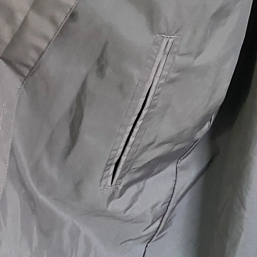 TravelSmith Long Gray Raincoat Mens Regular Large